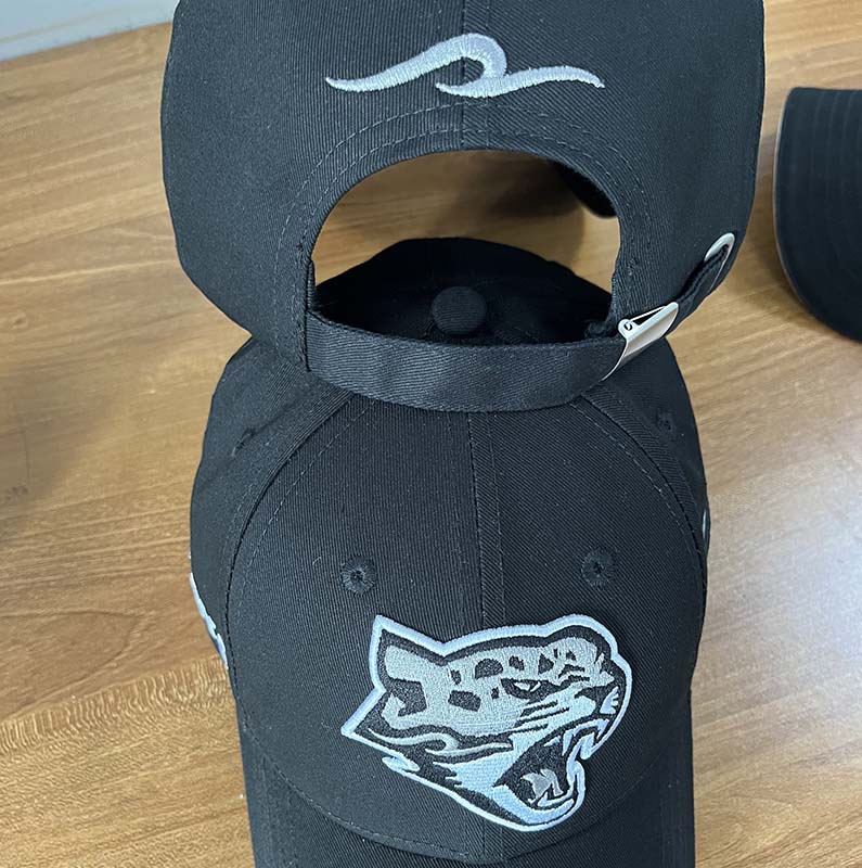 Cap HC Barys Black